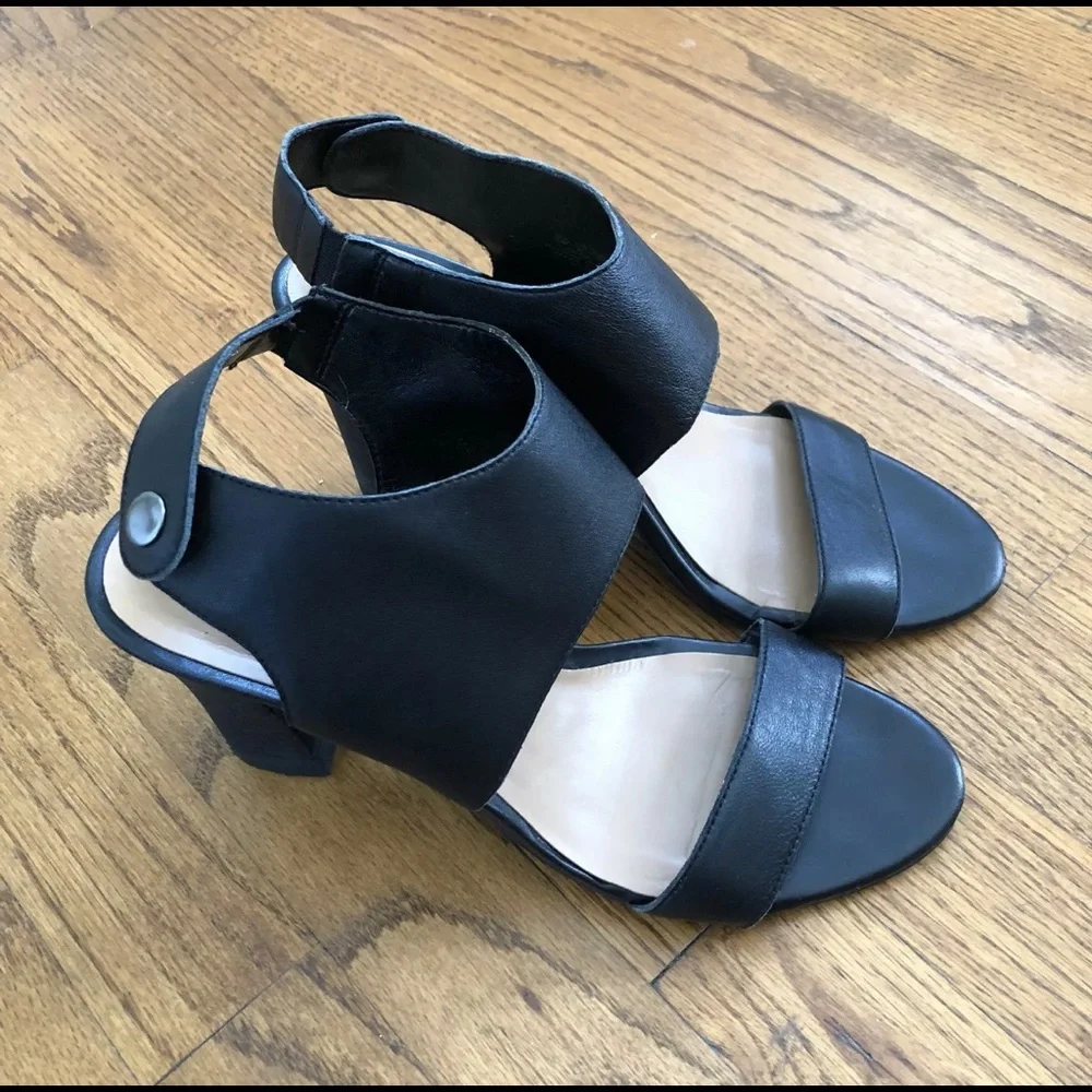 Franco Sarto Deuce Black Leather Heeled Sandals Women’s size US 8 EU 38